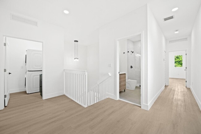 Building Photo - 1355 NW 42nd St