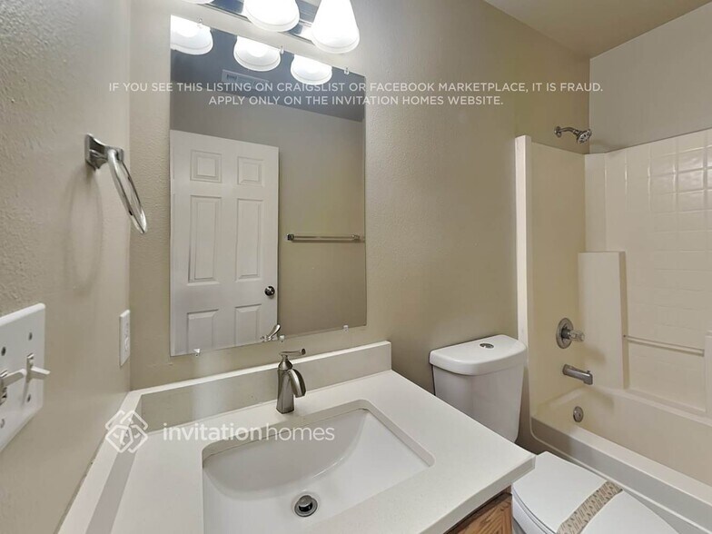 Building Photo - 8108 202nd St Ct E