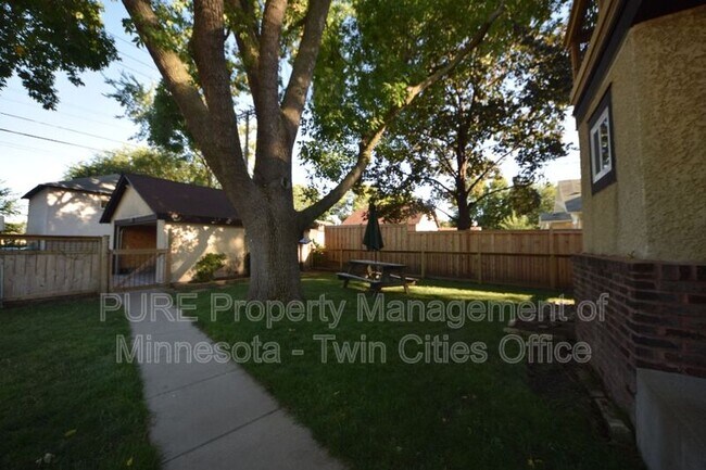 Building Photo - 4201 2nd Ave S