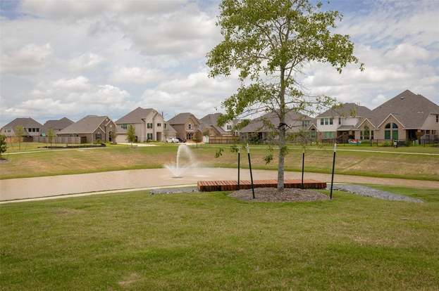 Building Photo - 24230 Prairie Glen Ln