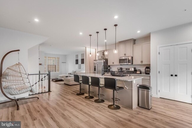 Building Photo - 5445 Billenca Ln