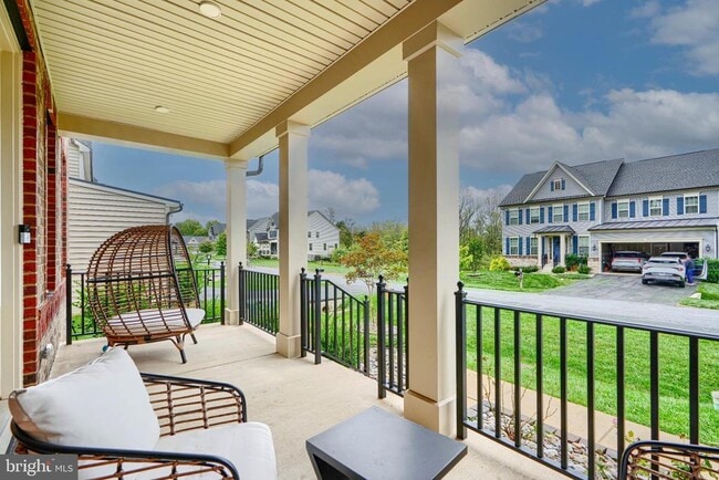 Building Photo - 7123 Starmount Ct