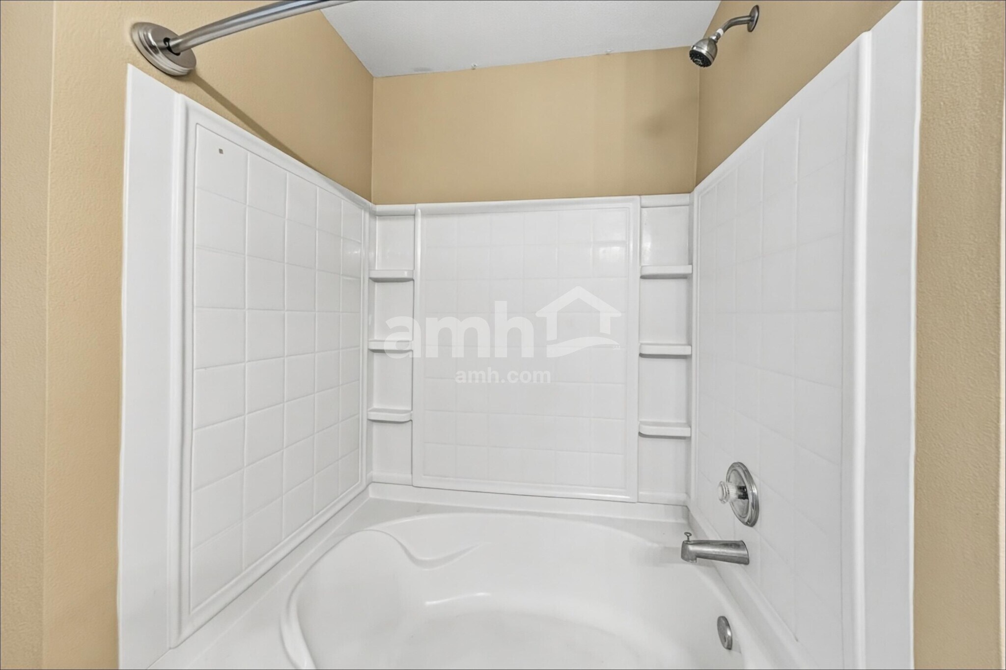 Building Photo - 2361 Blackthorn Dr