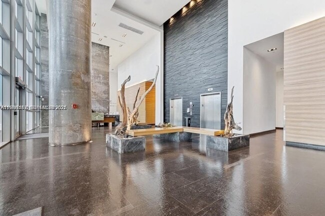 Building Photo - 888 Biscayne Blvd