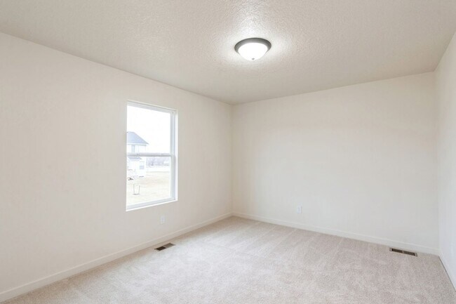 Building Photo - NEW CONSTRUCTION!! 3 Bedroom, 2 Bath Home in Altoona
