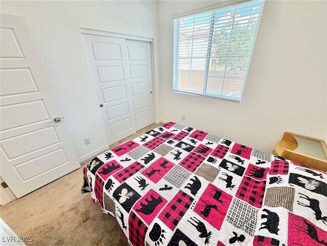 Building Photo - 20 Barbara Ln