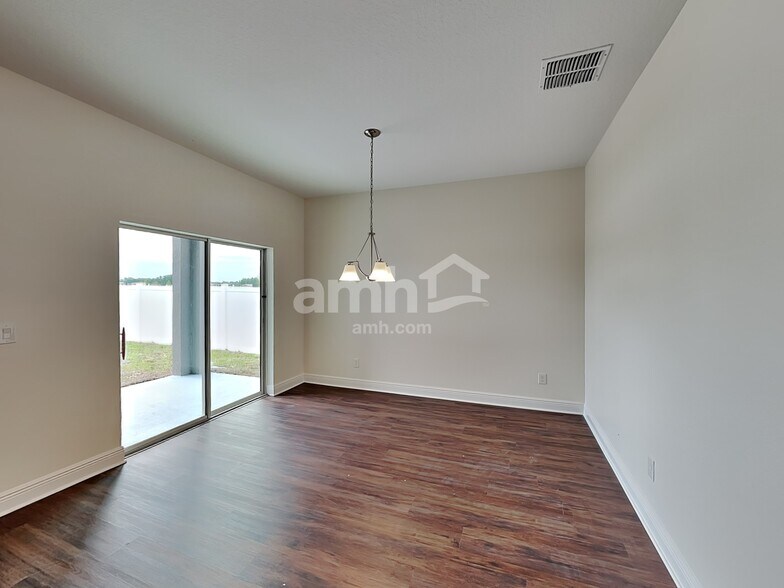 Building Photo - 2861 Ponds Trl