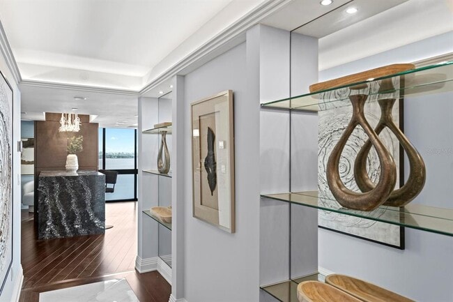 Building Photo - 3301 Bayshore Blvd