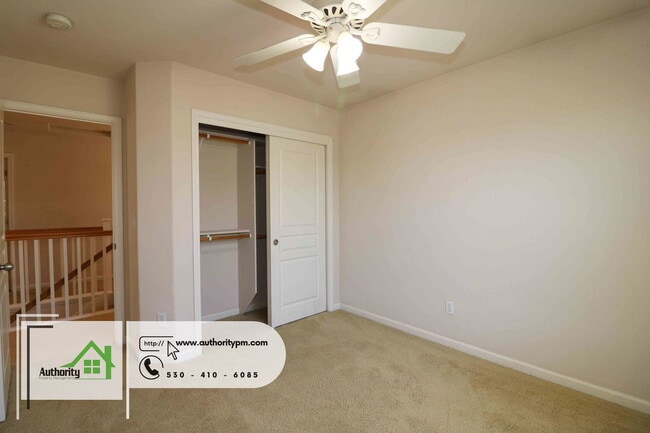 Building Photo - 2347 Shining Star Way