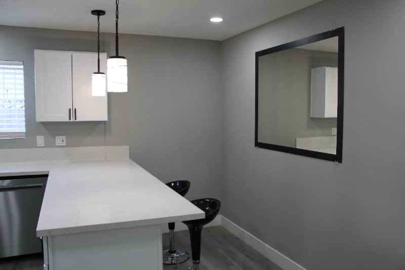 Building Photo - 2813 Kings Way