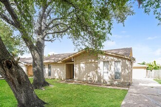 Building Photo - 6610 Rowell Ct