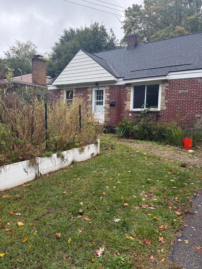 Primary Photo - 1126 Griswold St SE