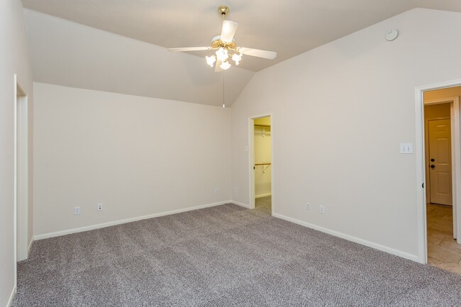 Building Photo - 44 Teak Mill Pl