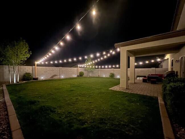 Building Photo - 4590 W Foldwing Dr