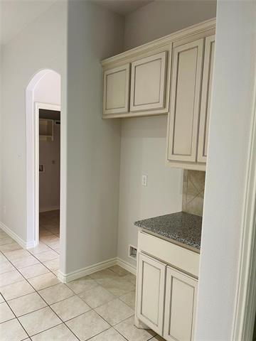 Building Photo - 816 Cypress Hill Dr