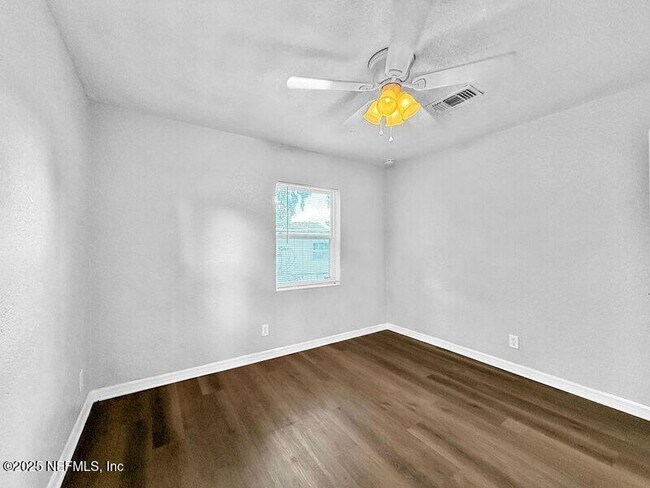 Building Photo - 7004 Dahlgren Ct