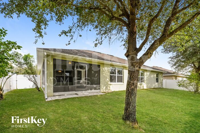 Building Photo - 2178 Chickadee Dr