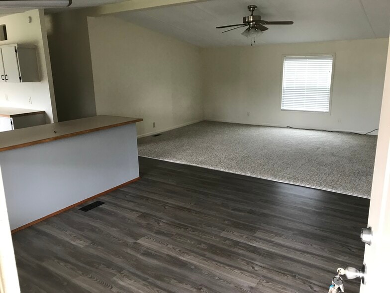 Entry and Living Room - 1414 Tejas Trail
