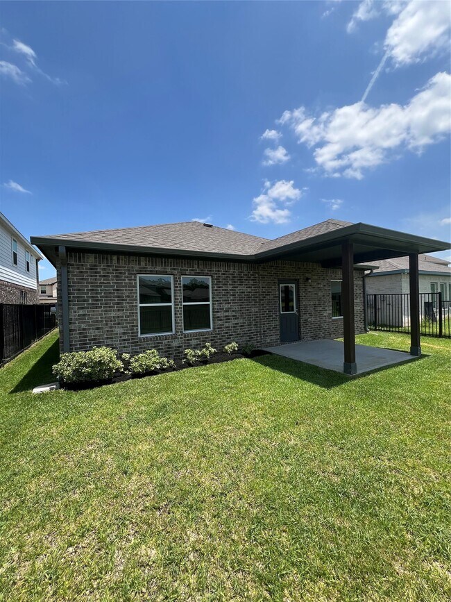 Building Photo - 15219 Faushard Ln