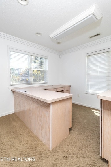 Building Photo - 2084 Allenridge Dr