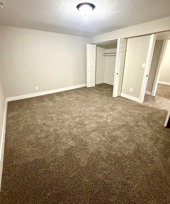 Building Photo - 4221 S Richfield Way