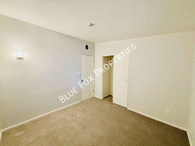 Building Photo - 4355 E Glenn St