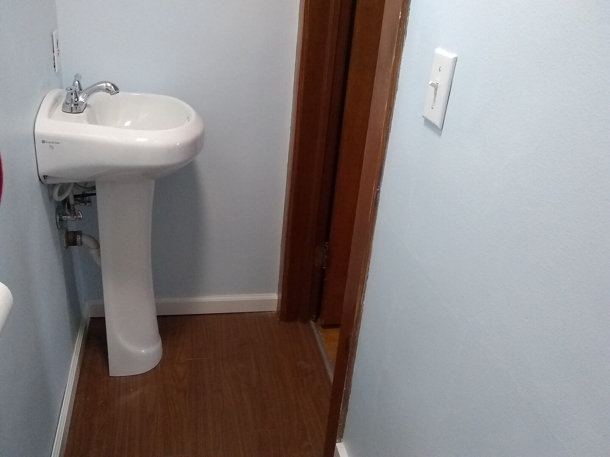 Half Bath (downstairs) - 2105 Eastlawn Pkwy