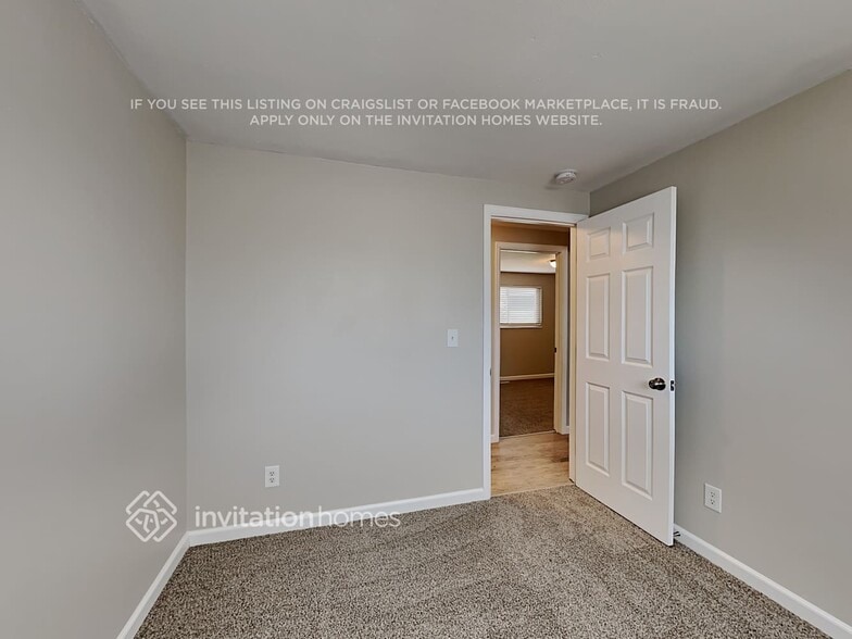 Building Photo - 2038 El Camino Meseta