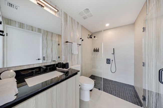 Building Photo - 40 NW 3rd St