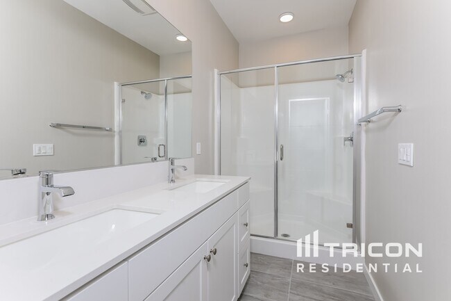 Building Photo - 24677 Tesoro Ct