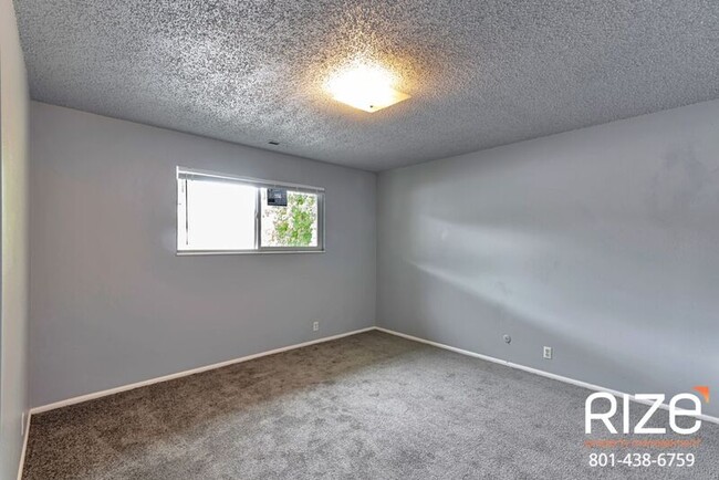 Building Photo - 537 Smelter Rd