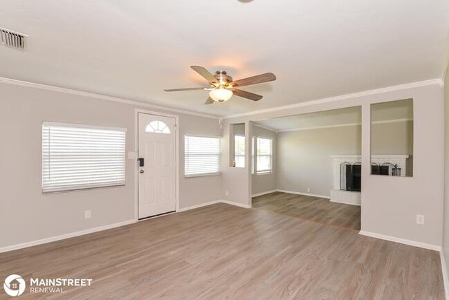 Building Photo - 3642 Dorst Ln