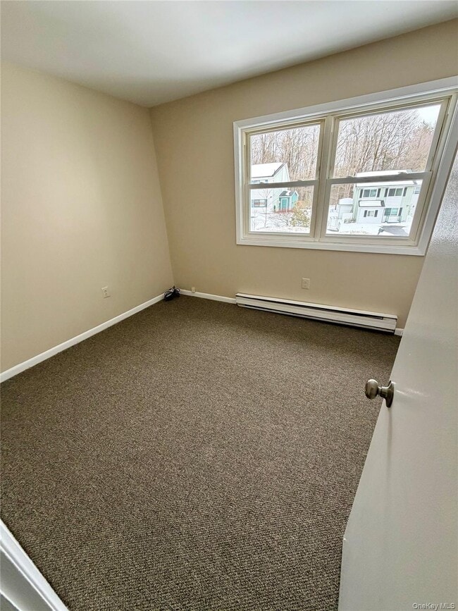 Building Photo - 11 Kathleen Ct