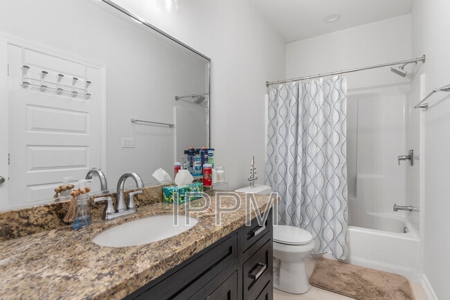 Building Photo - 1622 Helena Dr