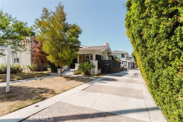 Building Photo - 1909 Gardena Ave