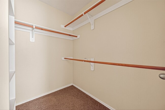 Building Photo - 5626 Claybeck Ln