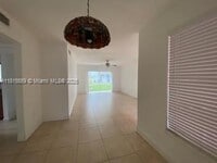 Building Photo - 7520 SW 82nd St