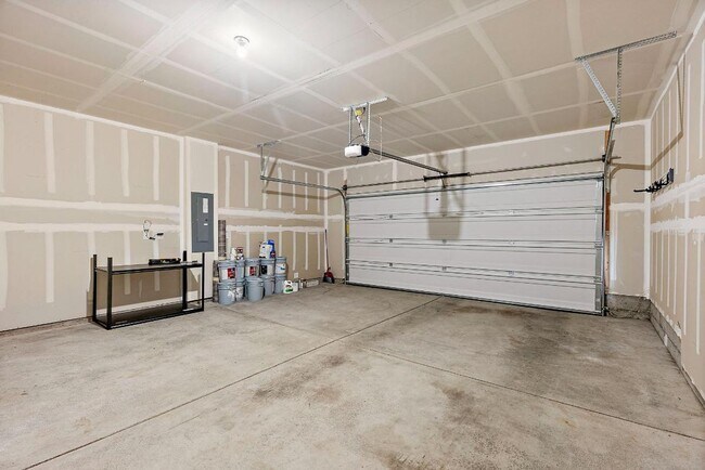 Building Photo - Better Than New Yelm Home with A/C, Walk-In Pantry, Garden Beds & Neighborhood Playground!