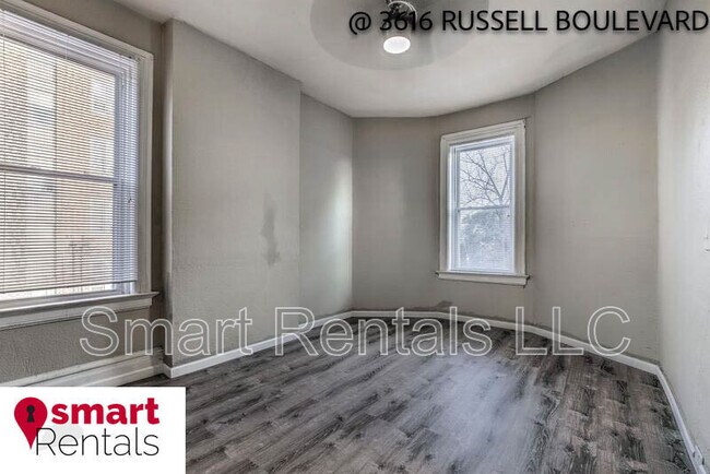Building Photo - 3616 Russell Blvd