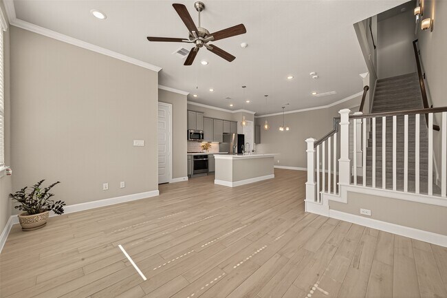 Building Photo - 3223 Cedar Dawn Ln