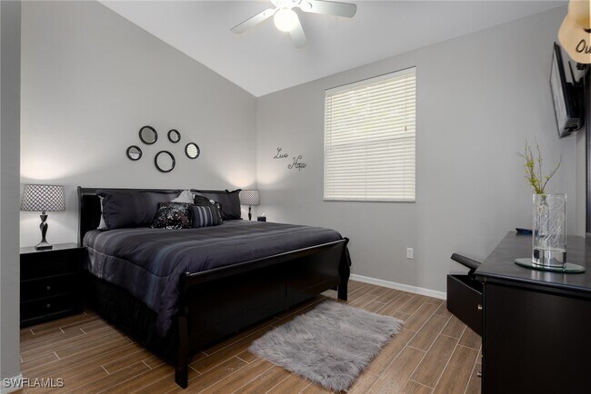 Building Photo - 15430 Bellamar Cir