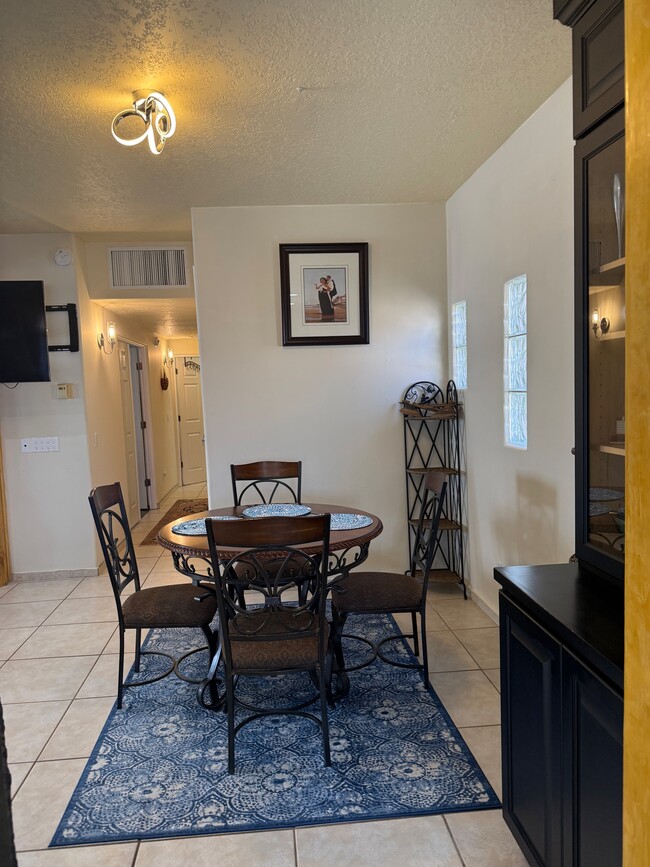 Building Photo - 6552 Cll Verde