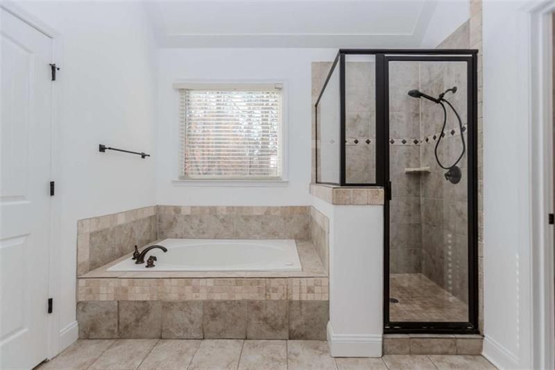 Building Photo - 4234 Quail Creek Dr