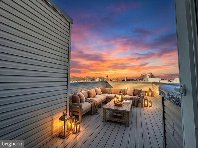 Building Photo - 2514 W Seybert St