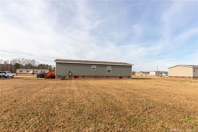 Building Photo - 37 Bermuda Dr