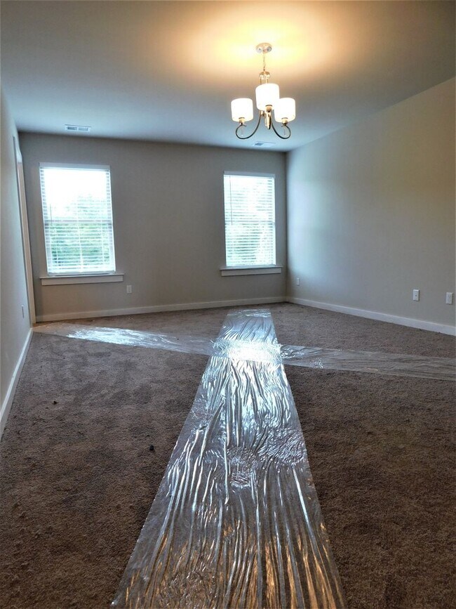 Building Photo - Home for rent in Pinson, AL!!! Available to View with 48 Hours Notice!