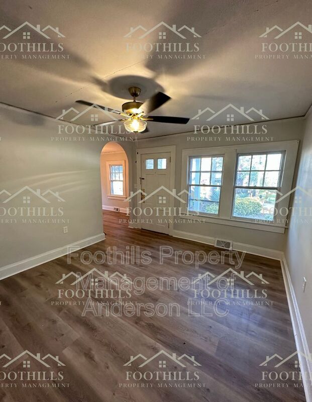 Building Photo - 611 Bonham Ct