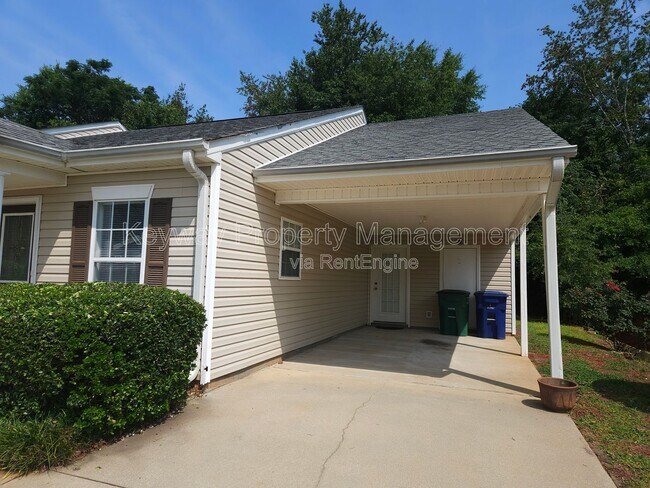 Building Photo - 123 Portofino Ln SW