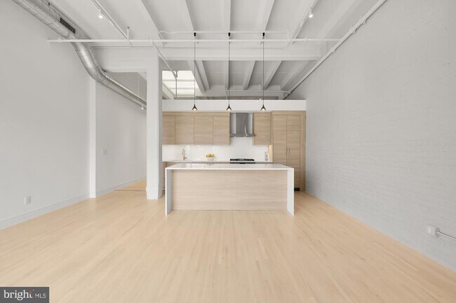 Building Photo - 1515 14th St NW