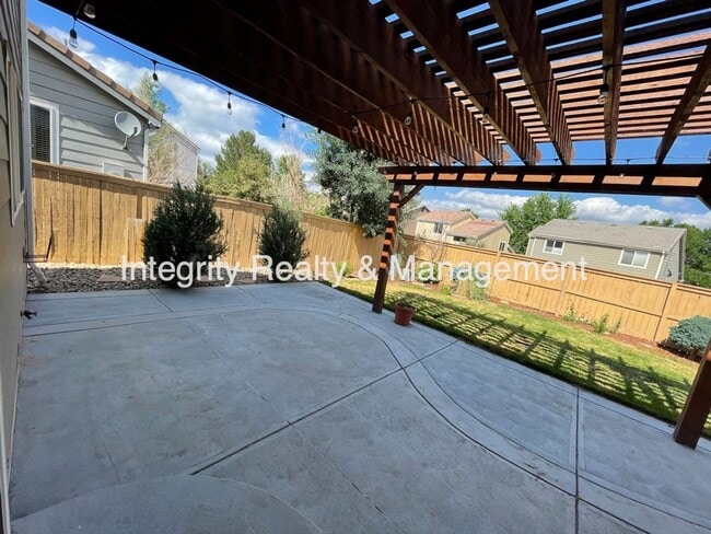 Building Photo - 10400 Tracewood Ct